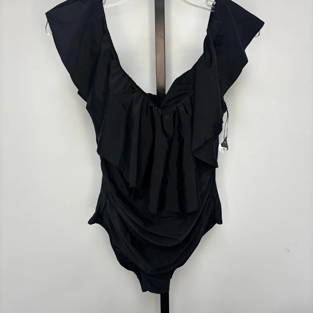 AVA & VIV Off The‎ Shoulder Flounce One Piece NWT Women’s 18W